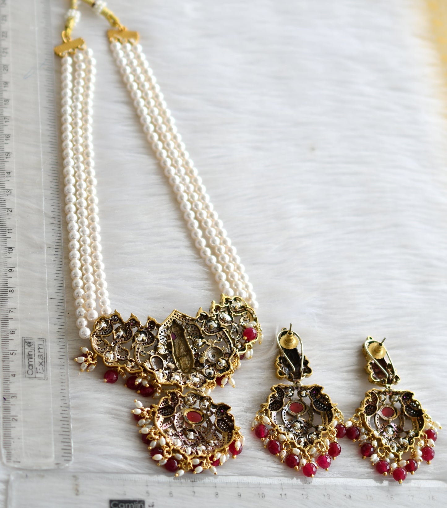 Sri Venkateswara ruby agates - pearl beads white stone Victorian short haar set dj-41516