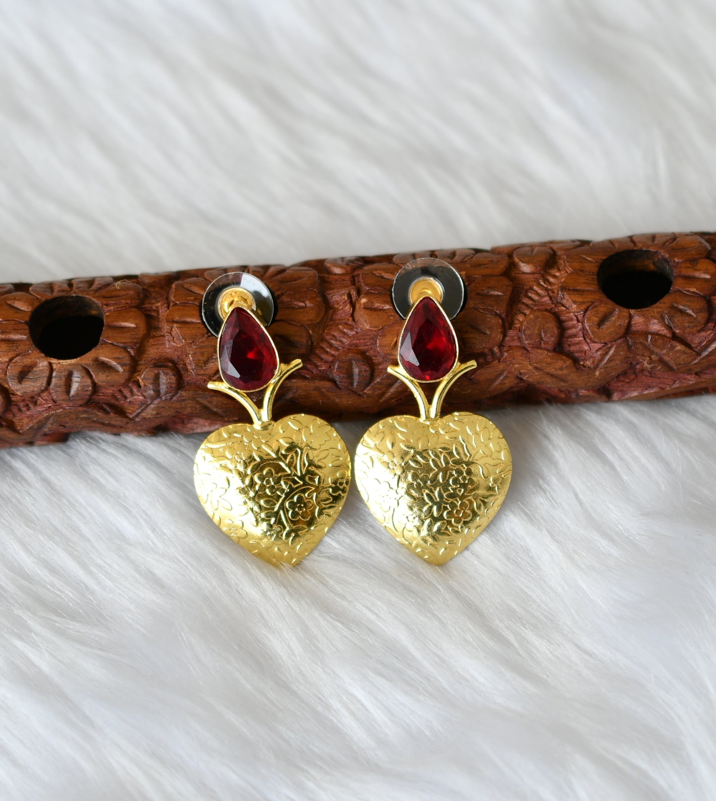 Gold tone red stone heart earrings dj-38809