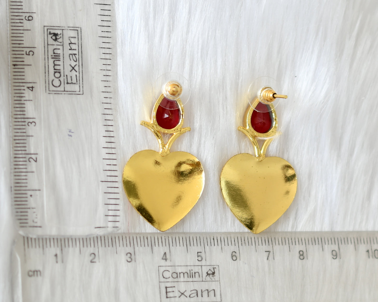 Gold tone red stone heart earrings dj-38809