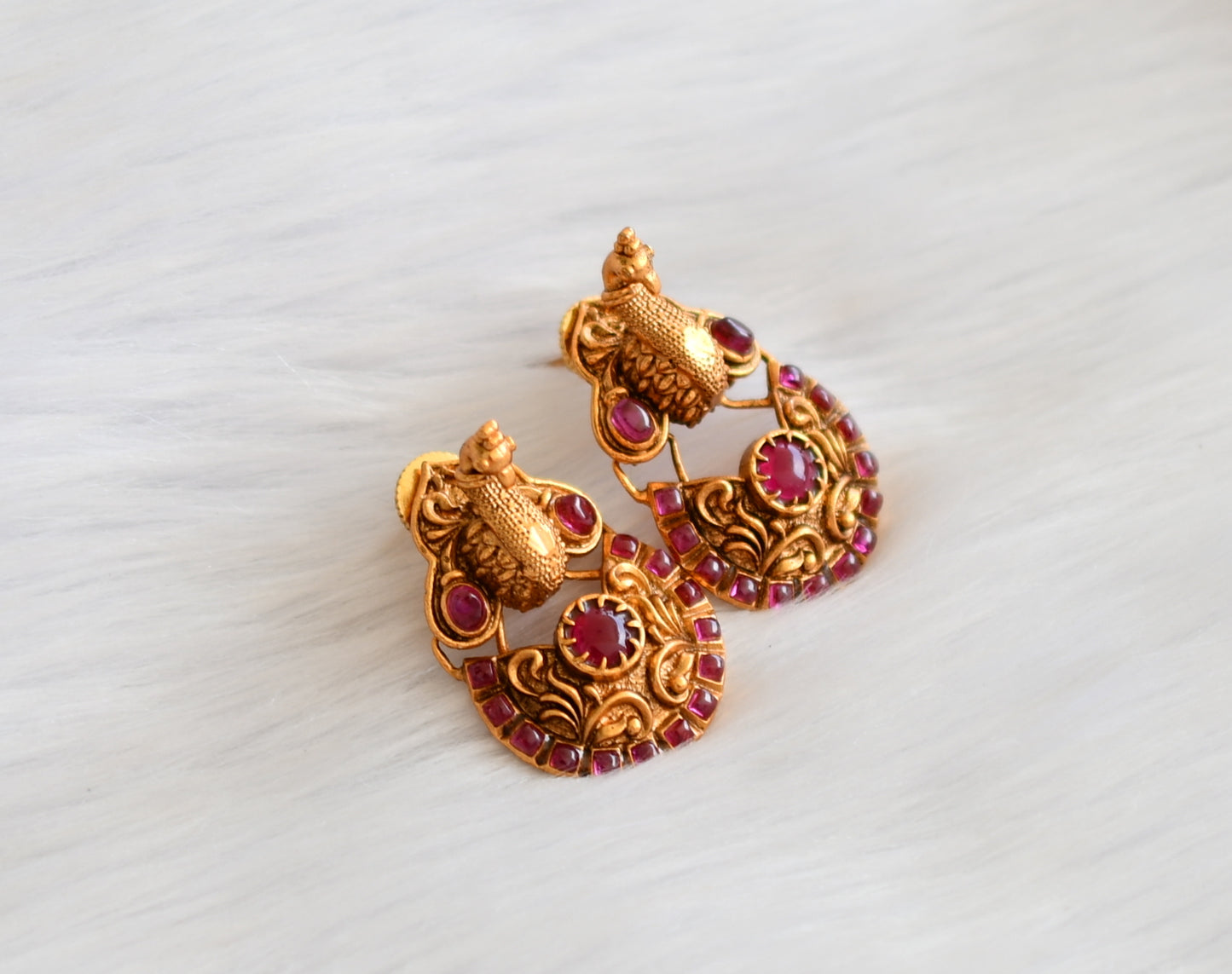 Matte finish ruby peacock bali earrings dj-22095