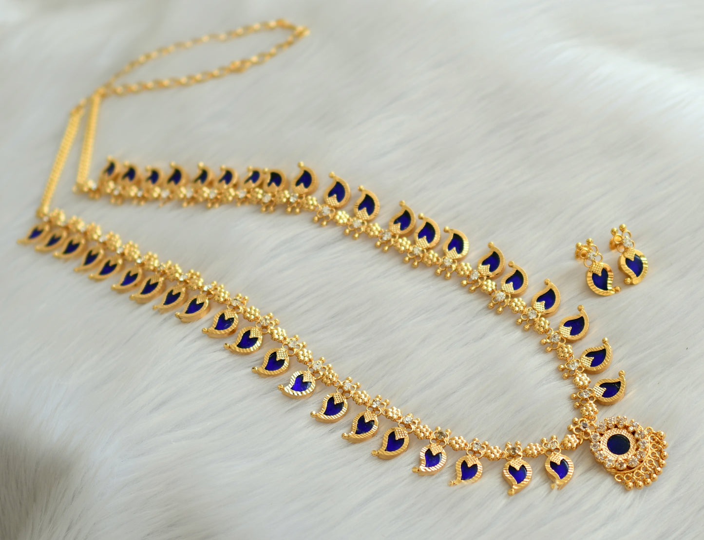 Gold tone blue mango kerala style haar set dj-22218