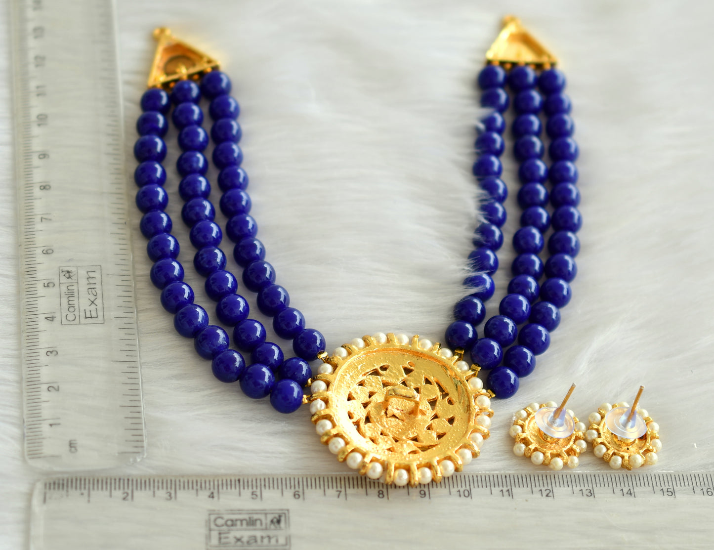 Gold tone blue beaded round pendant choker set dj-19414