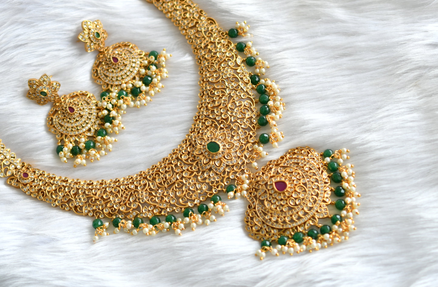 Matte finish ruby-emerald-white haar set dj-39597
