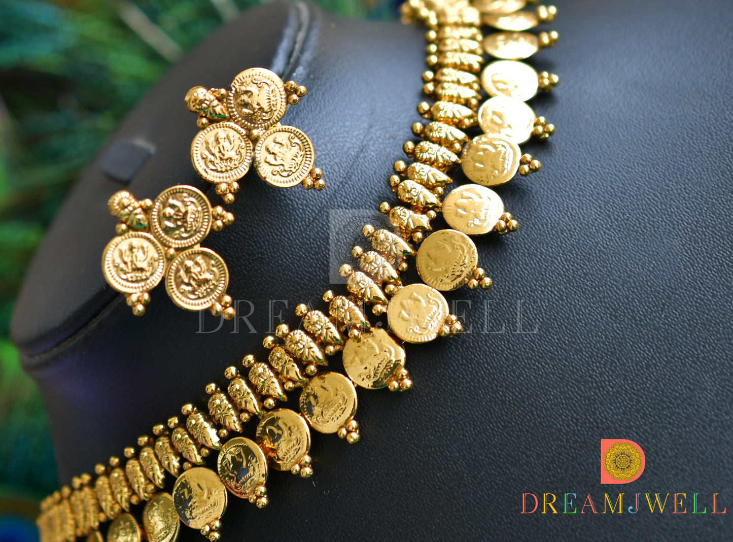 Antique gold tone Lakshmi coin necklace set dj-03492