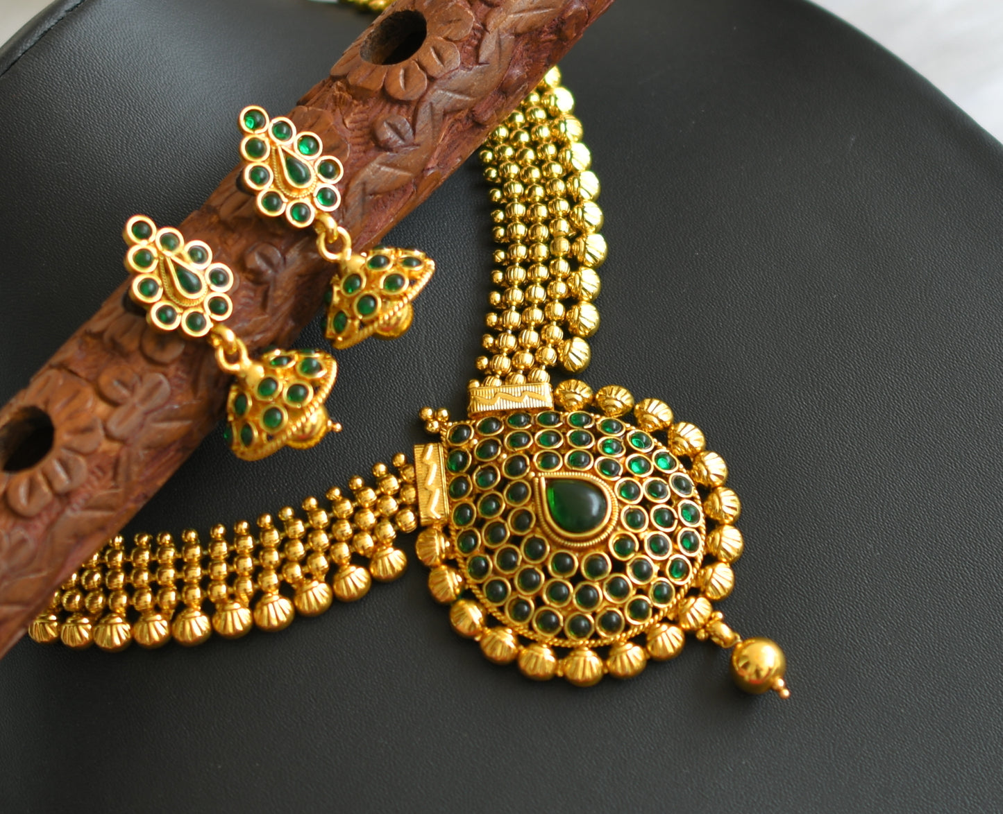 Antique gold tone green necklace set dj-17014