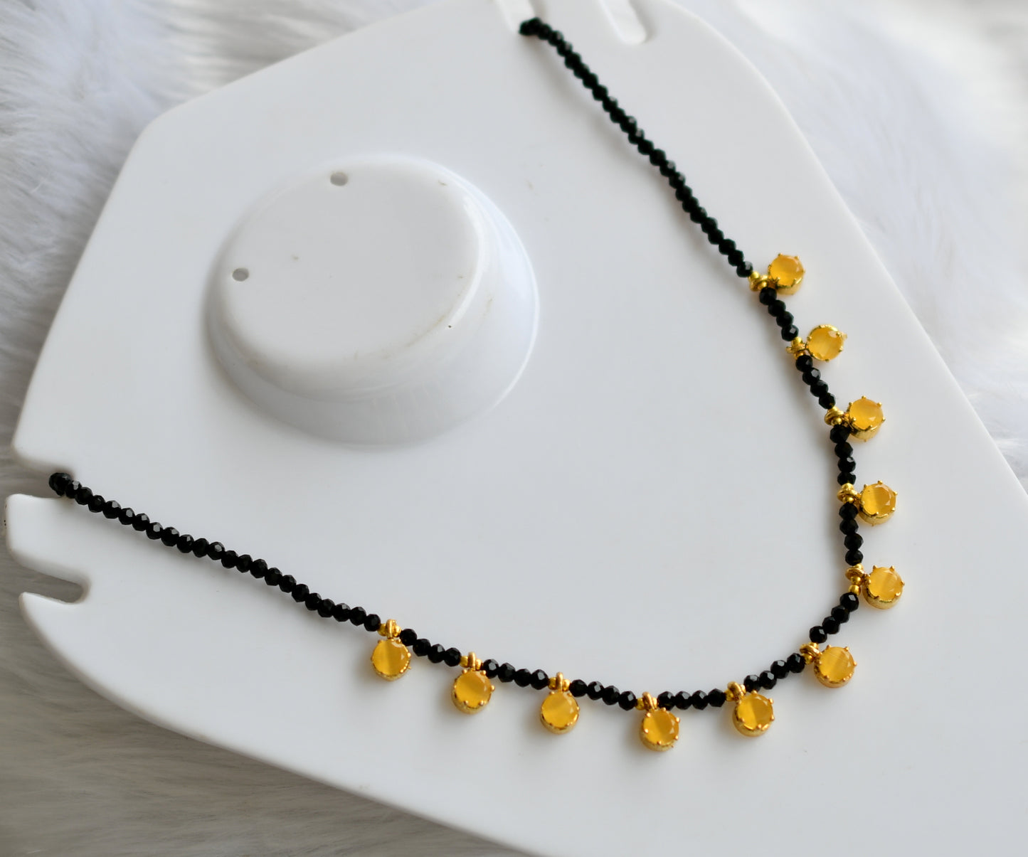 Gold tone black agates yellow stone necklace dj-38877