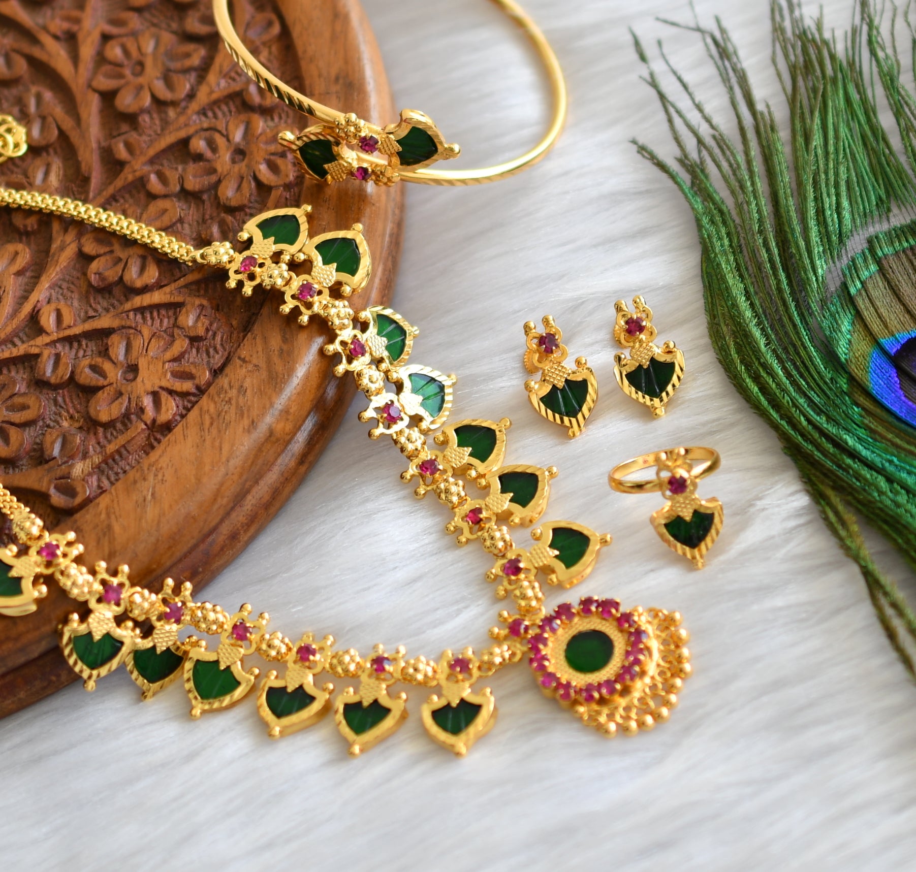 Palakka necklace store set