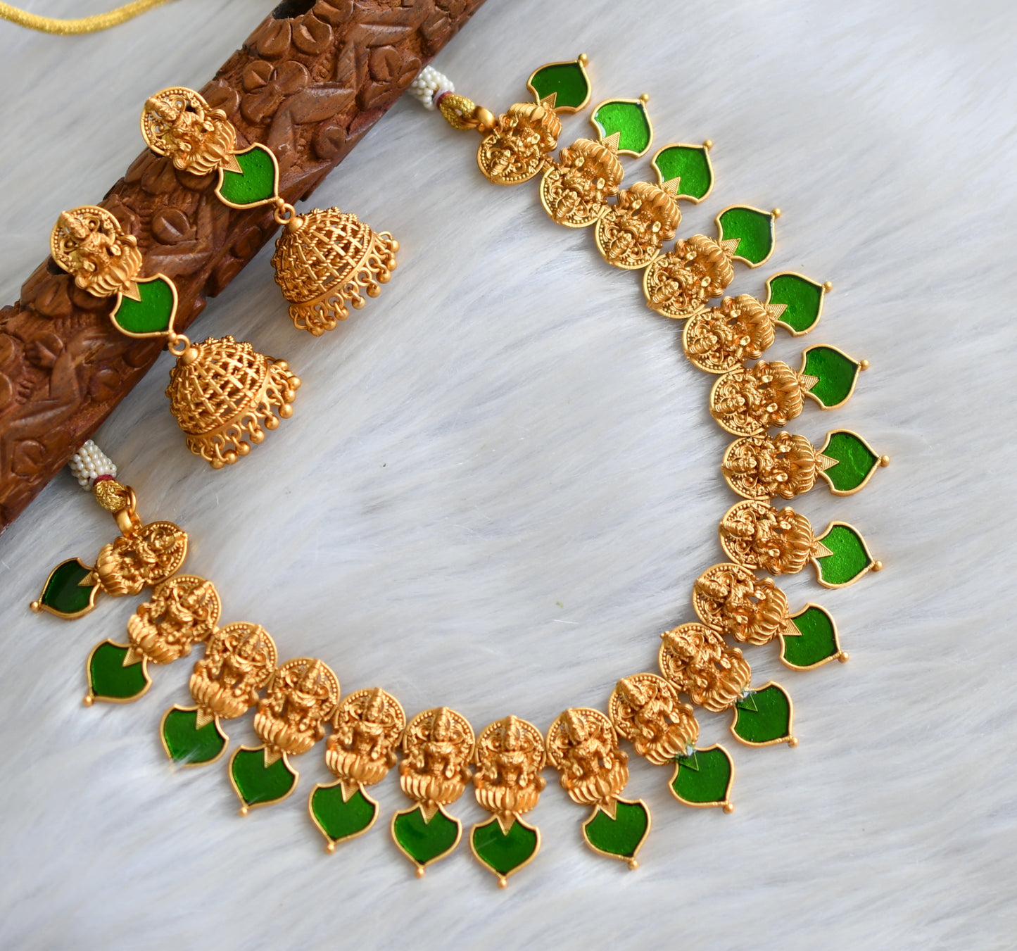 Matte finish Lakshmi palakka green Kerala style necklace set dj-41573