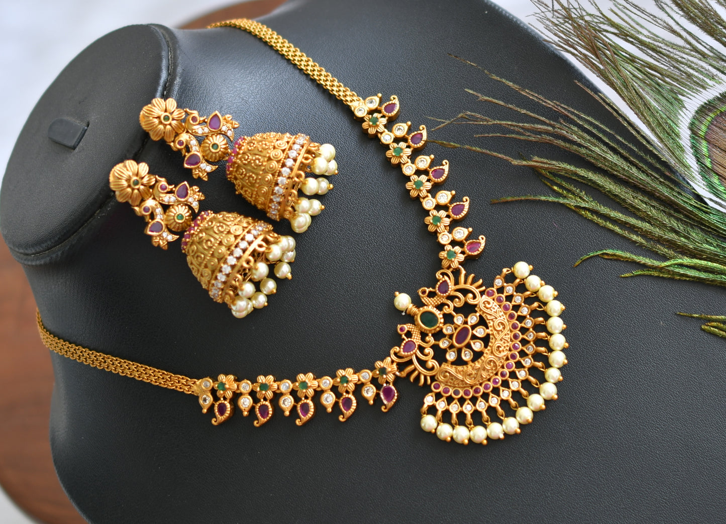 Matte finish ruby-green peacock-mango pearl necklace set dj-38918