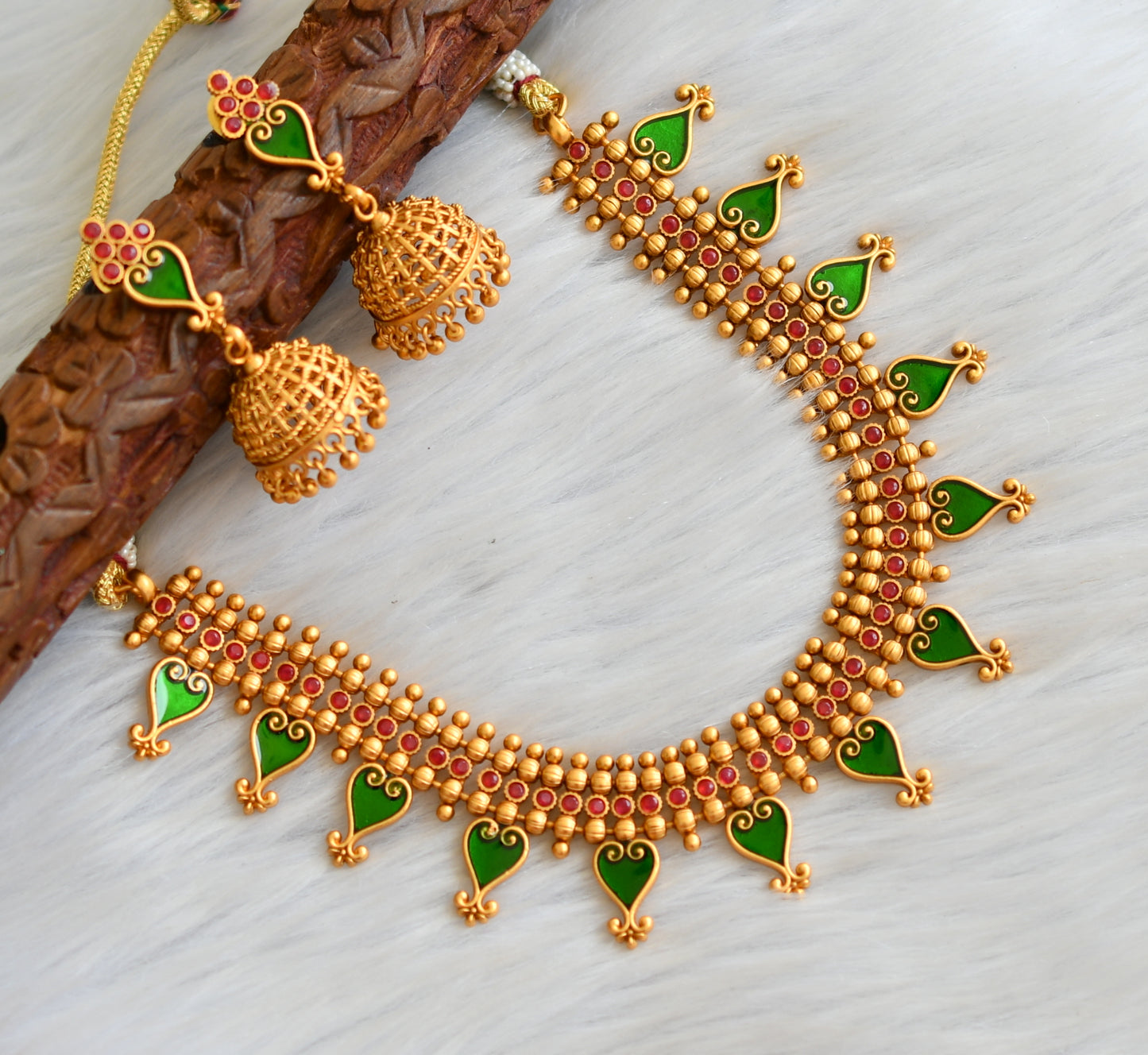 Matte finish red-green palakka Kerala style necklace set dj-41602