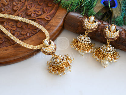 Antique pearl cluster pearl moon shape jhumkka pendant set dj-15185