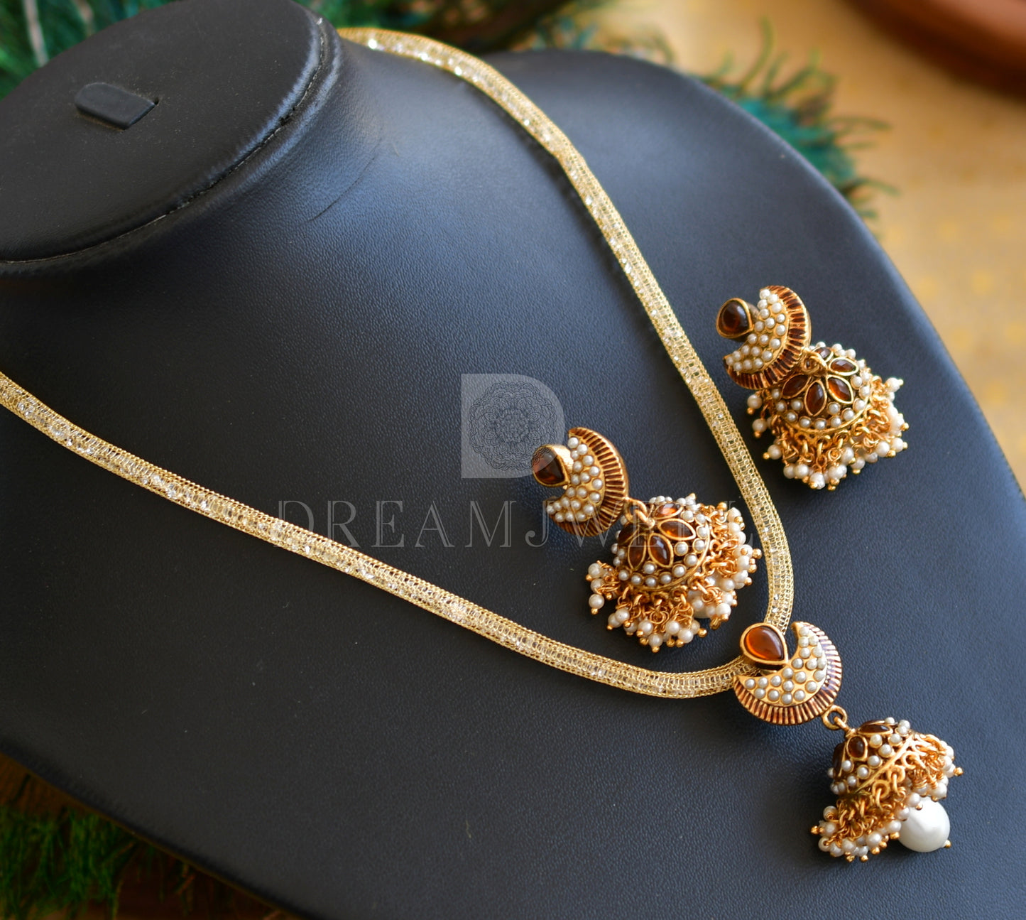 Antique pearl cluster brown moon shape jhumkka pendant set dj-15186