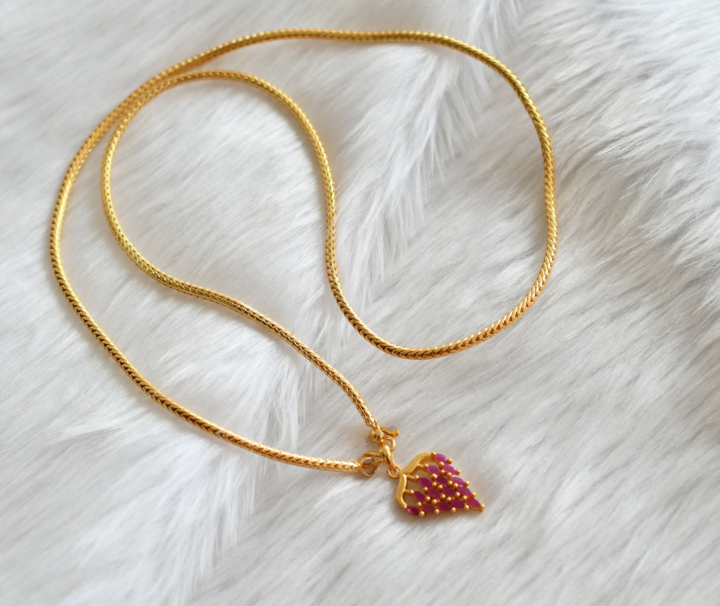 Gold tone chain with ruby stone grape pendant dj-38887