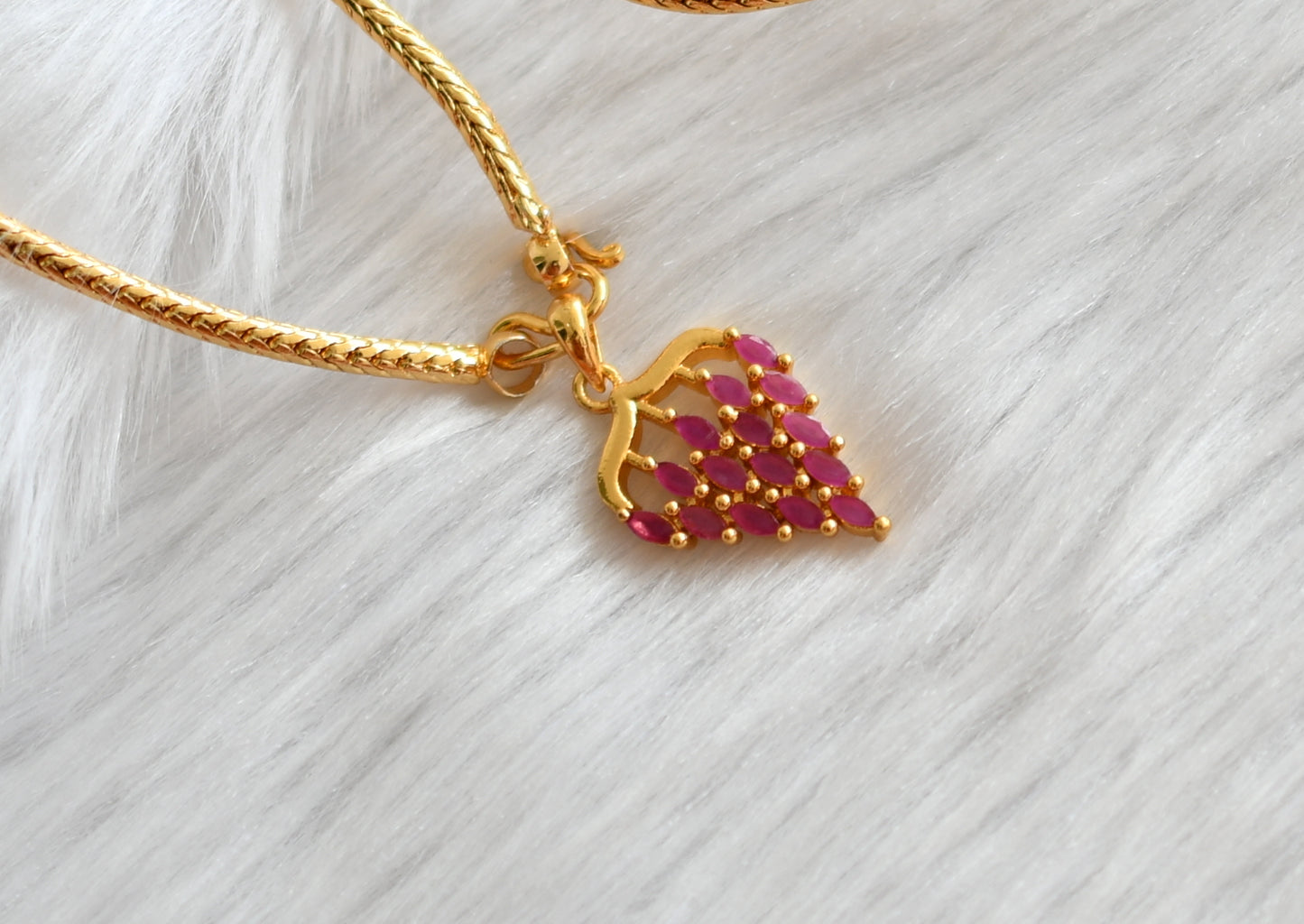 Gold tone chain with ruby stone grape pendant dj-38887