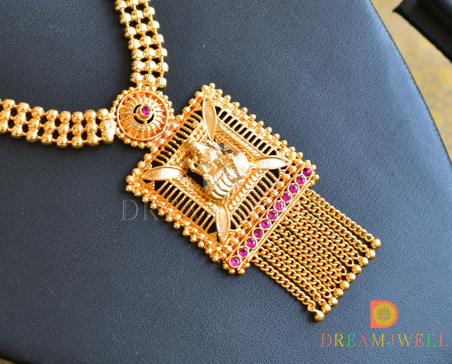 Gold tone pink stone Kerala style Lakshmi Necklace dj-36503