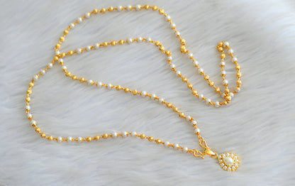Gold tone pearl chain with pendant dj-41612