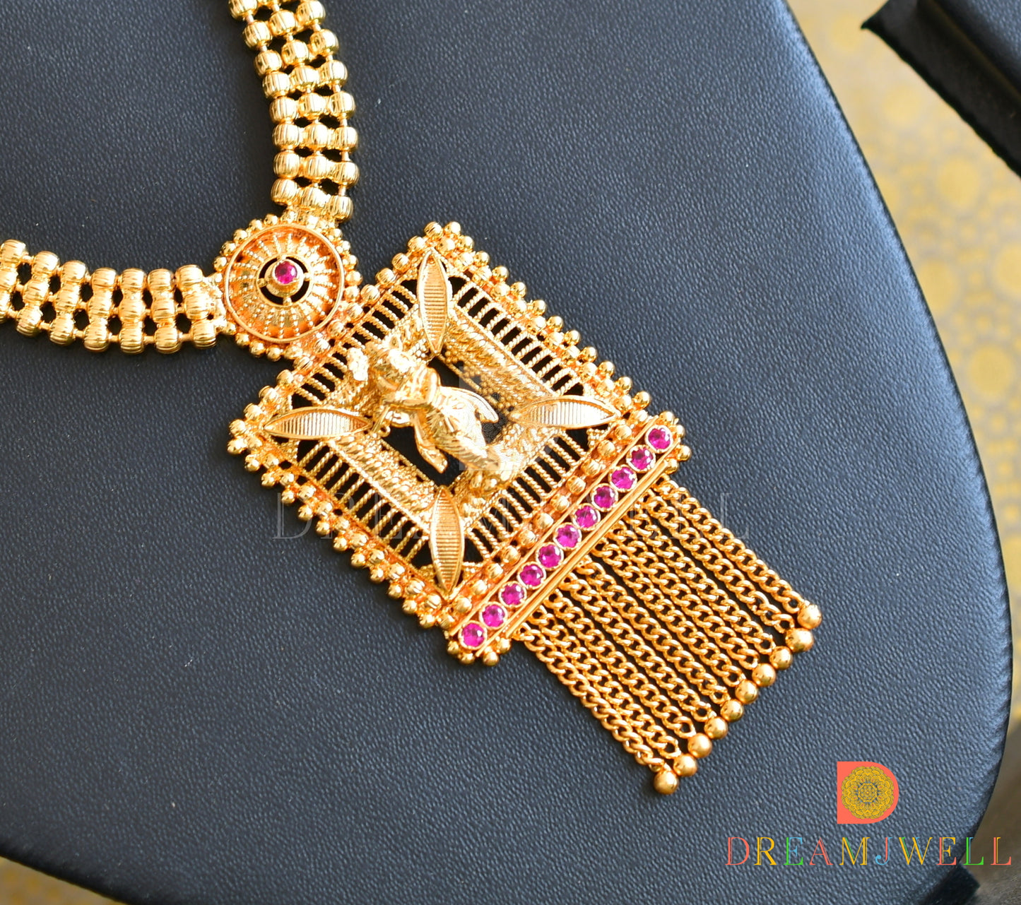 Gold tone pink stone Kerala style Krishna Necklace dj-36504