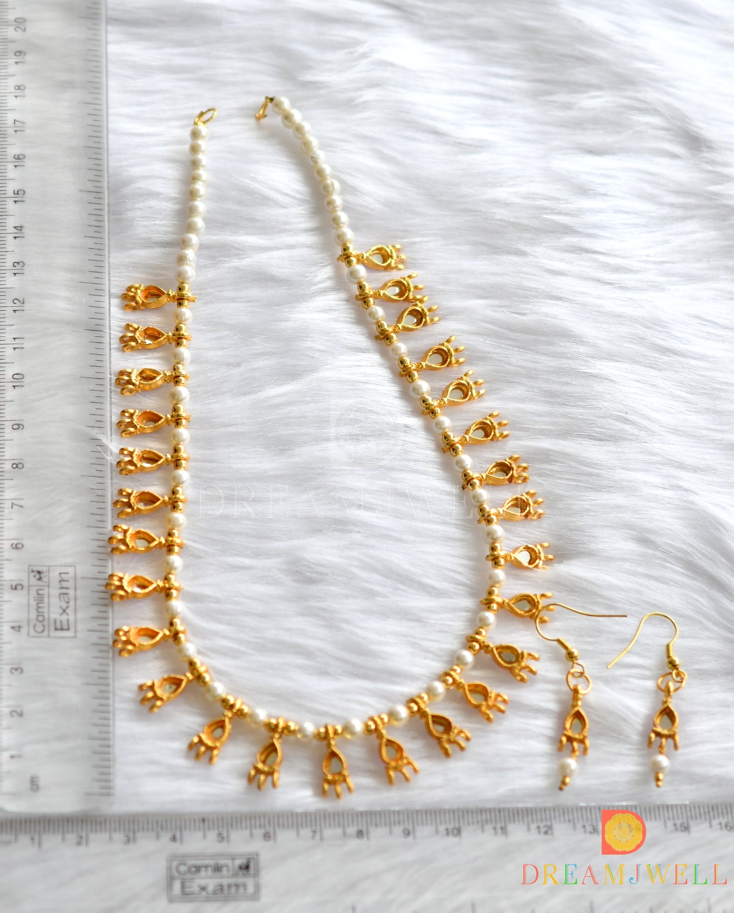 Gold tone pearl-baby pink stone hand made necklace set dj-37341