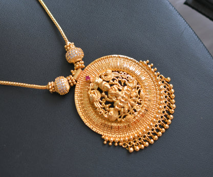 Gold tone white stone Lakshmi round pendant necklace dj-38899