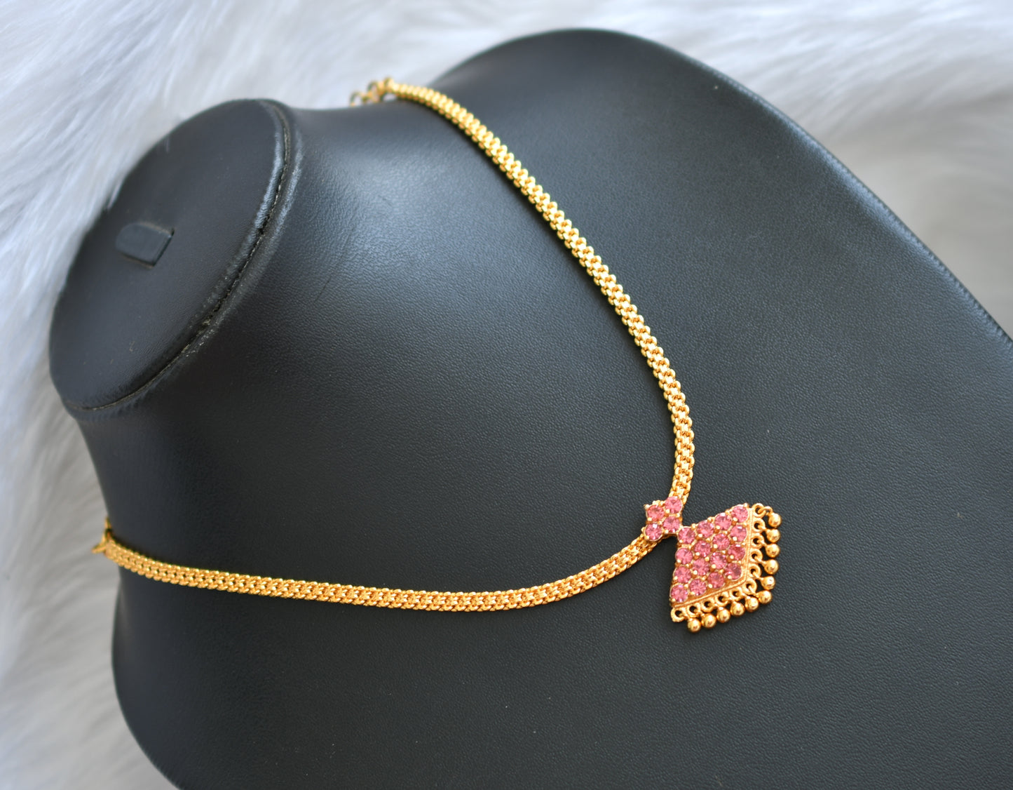 Gold tone Kerala style baby pink stone pathakkam necklace dj-38889