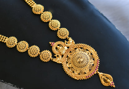 Gold tone pink stone Lakshmi-peacock Kerala style haar dj-40295