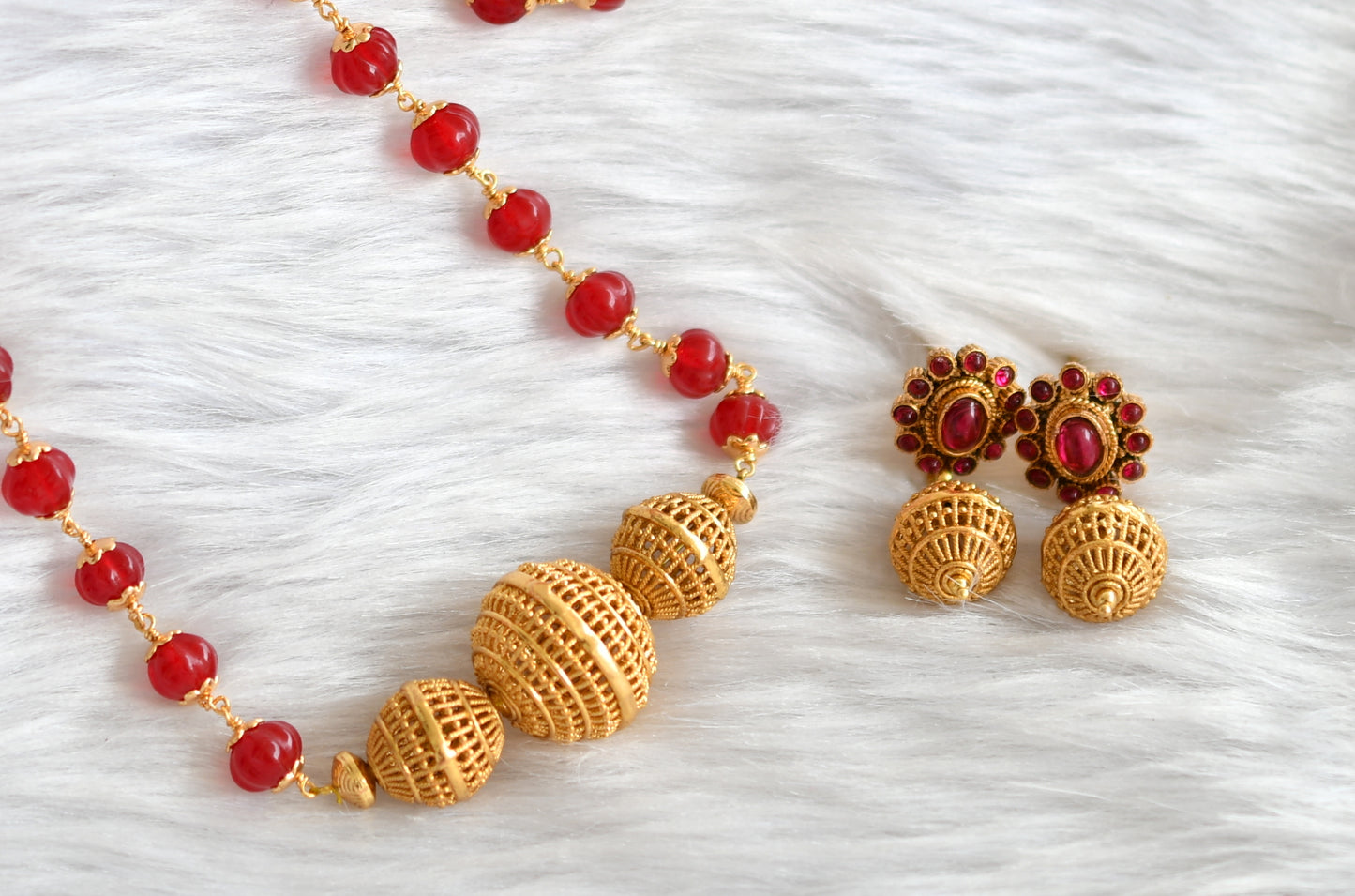 Antique gold tone red beads necklace set dj-39621