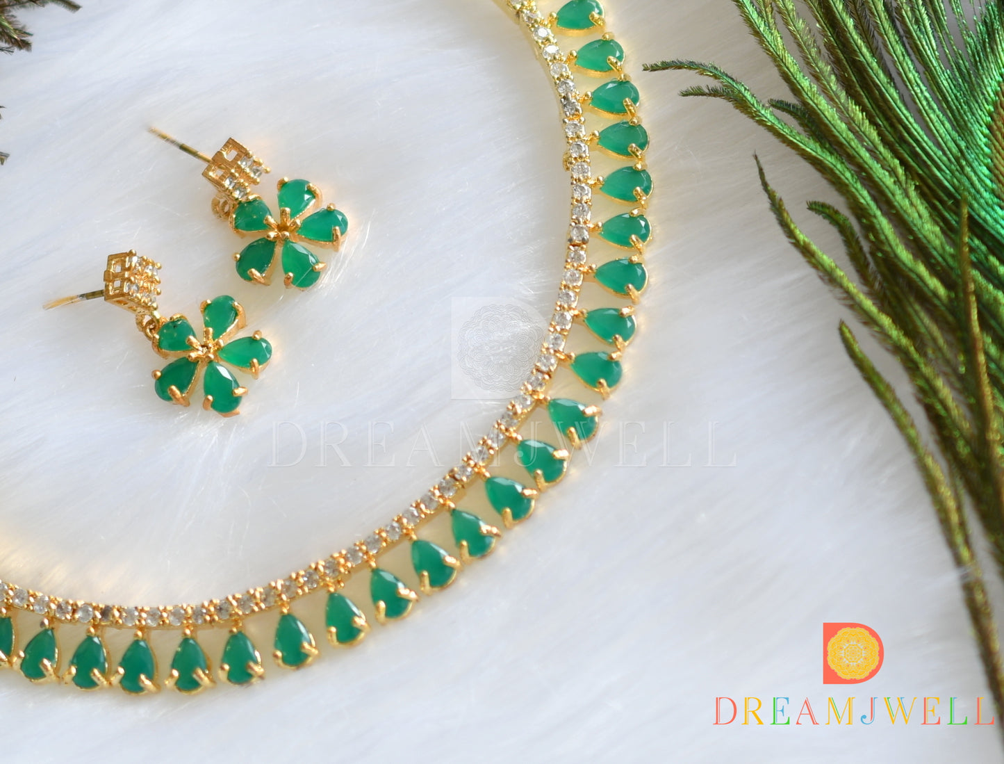 Gold tone Cz-green necklace set dj-12559