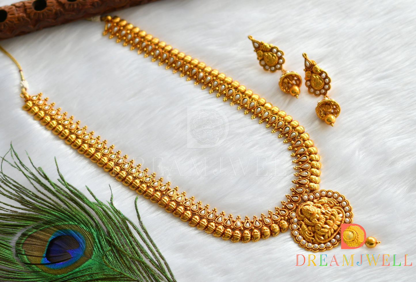 Antique gold tone pearl Lakshmi short haar set dj-19209