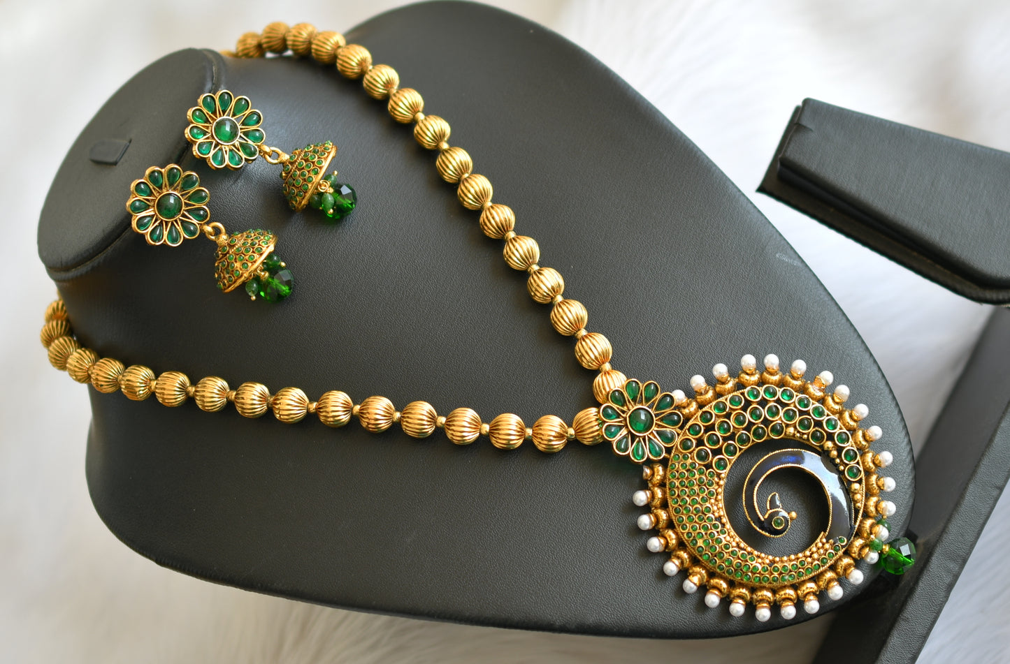 Antique green round Peacock pearl necklace set dj-02786