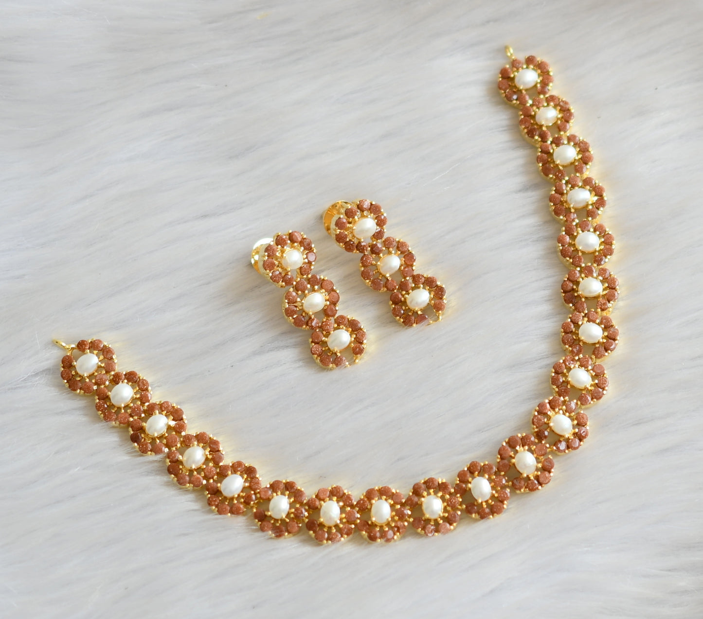 Gold tone pearl-sand stone necklace set dj-41725