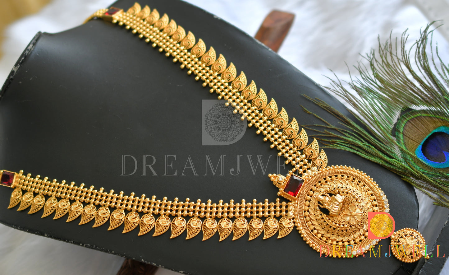 Gold tone white-red square stone mango-Lakshmi Kerala style haar dj-38115