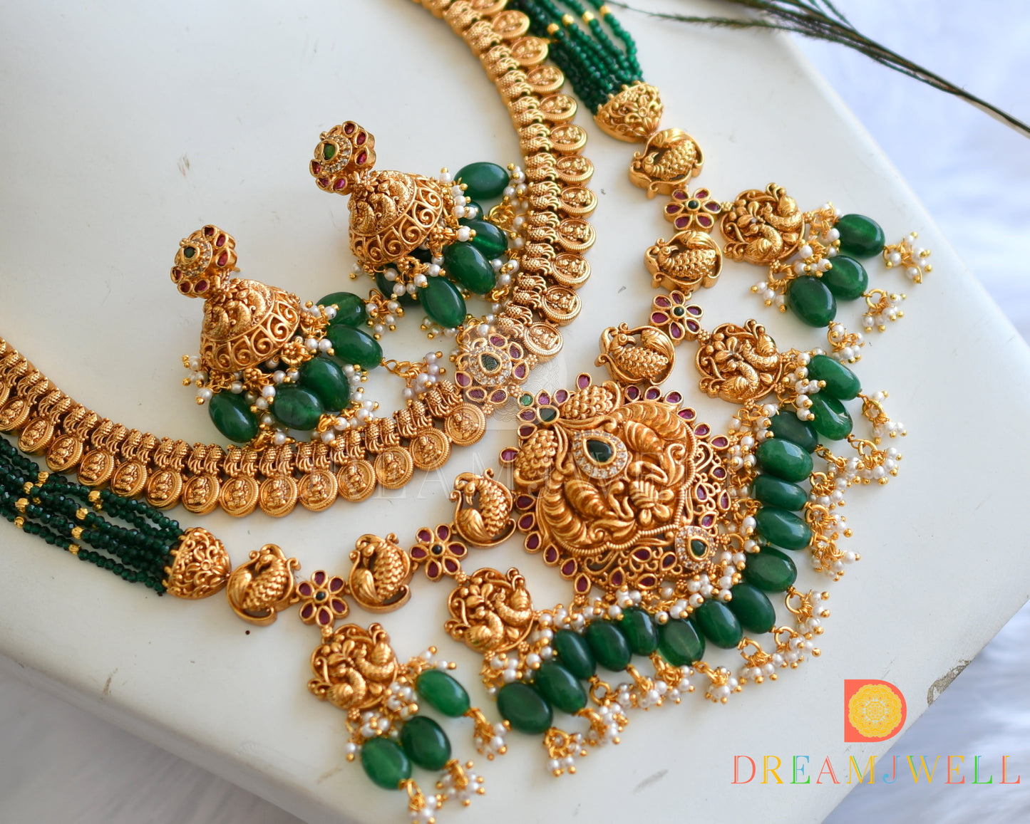 Matte finish cz white-kemp-green swan-Lakshmi coin double layer short haar set dj-38124