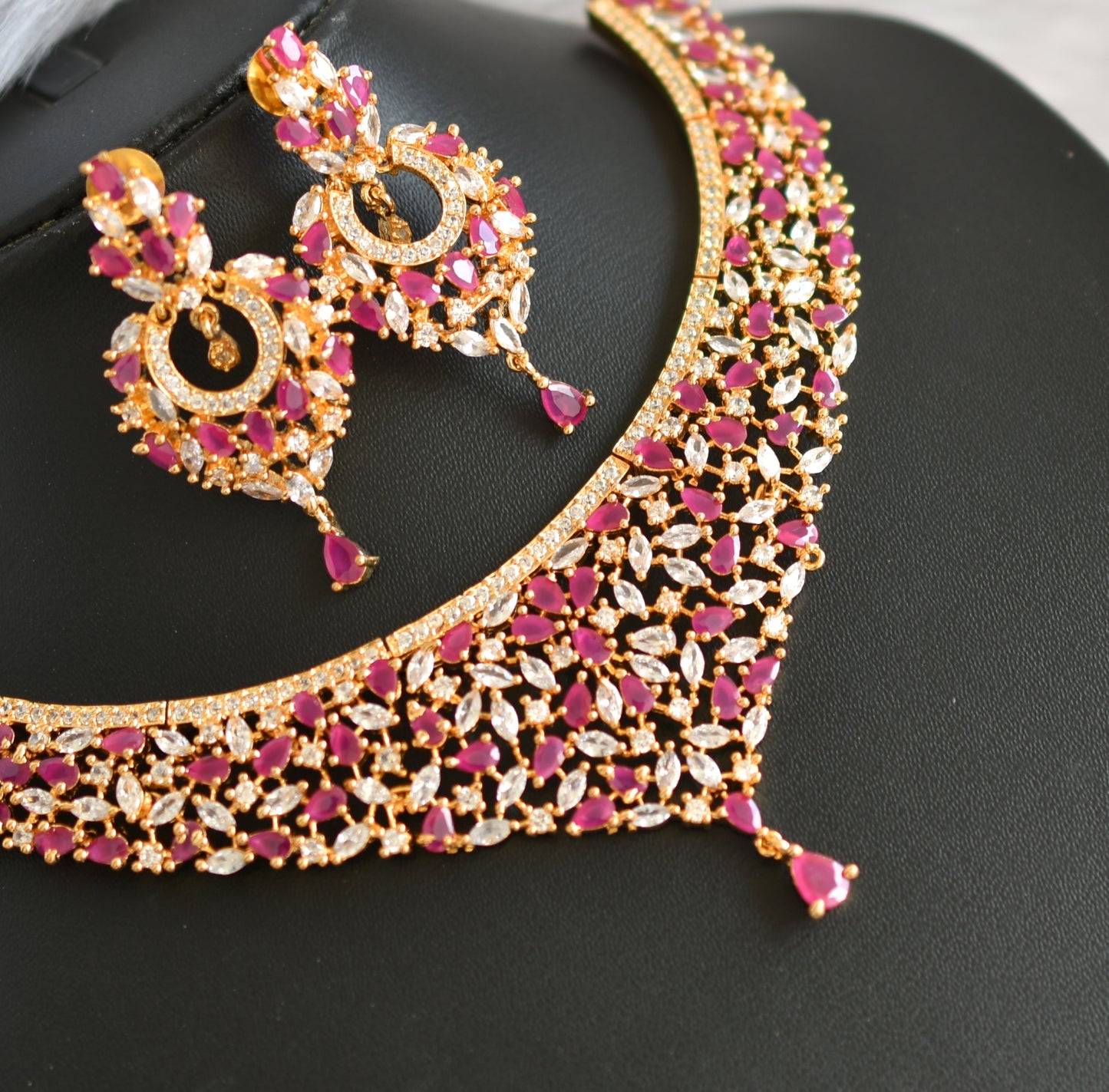 Gold tone cz ruby-white necklace set dj-20084