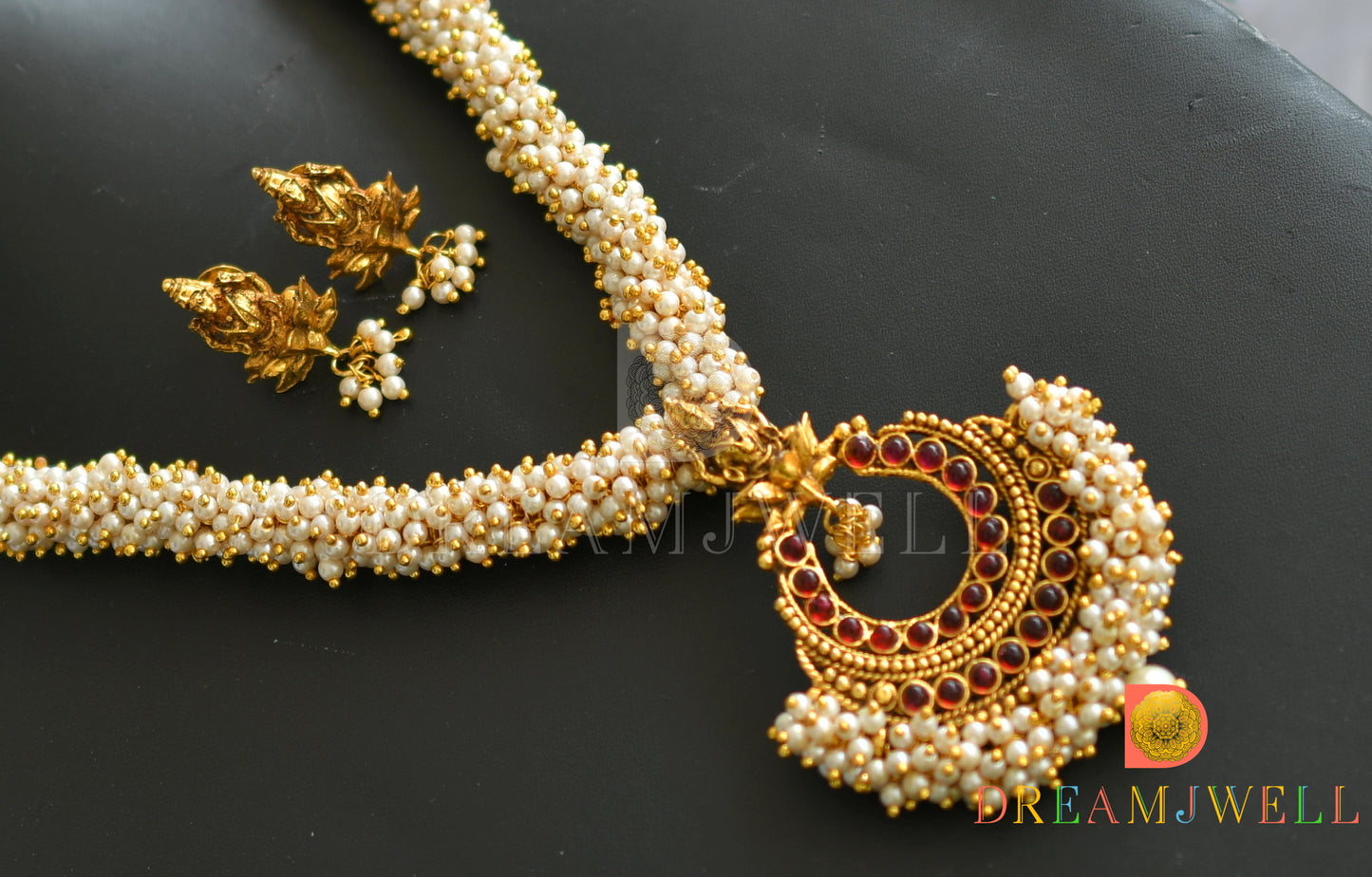 Antique pearl cluster kemp Lakshmi short haar set dj-17006