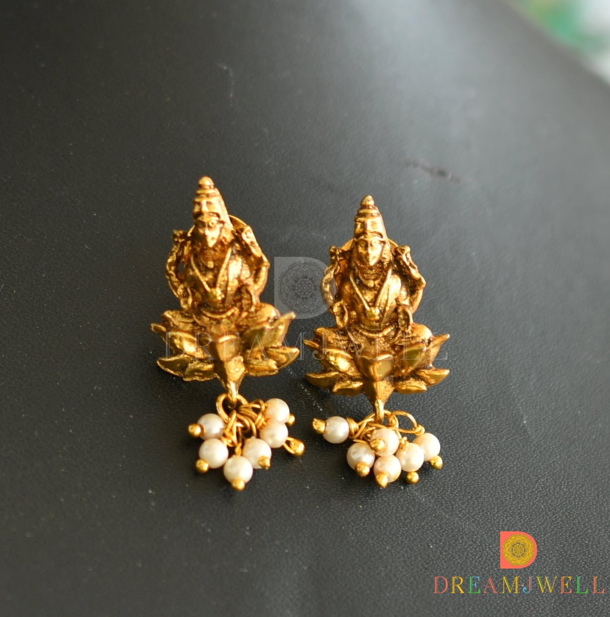 Antique pearl cluster kemp Lakshmi short haar set dj-17006