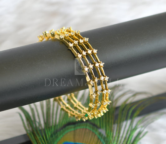 Gold tone white set of 4 bangles (2.4) dj-25297