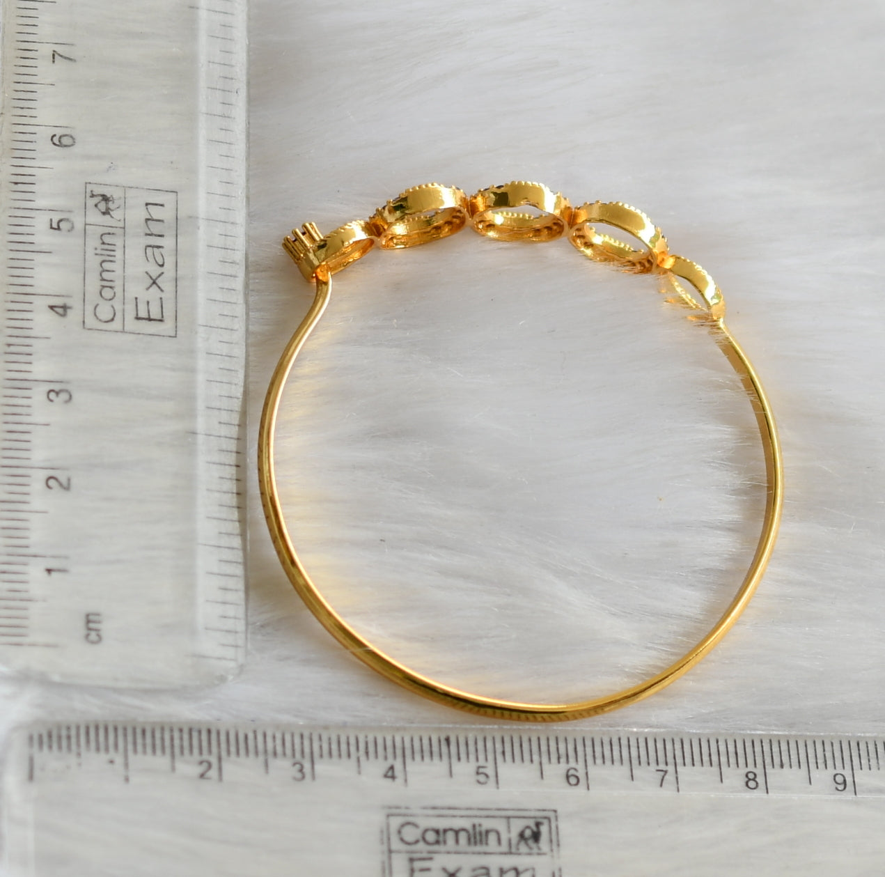 Round Round gold Design Men's Fashion Bracelet BR-128 – Rudraksh Art  Jewellery