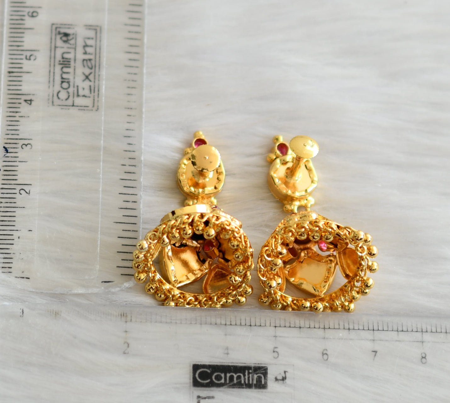20 Makar Kundal Antique earings ideas  gold jewelry fashion gold earrings  designs gold jewellery design necklaces