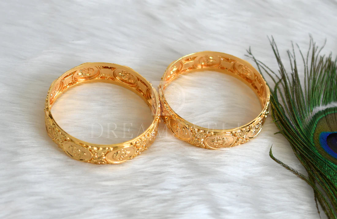 Gold Tone Lakshmi Designer Bangles (2.4) DJ30309