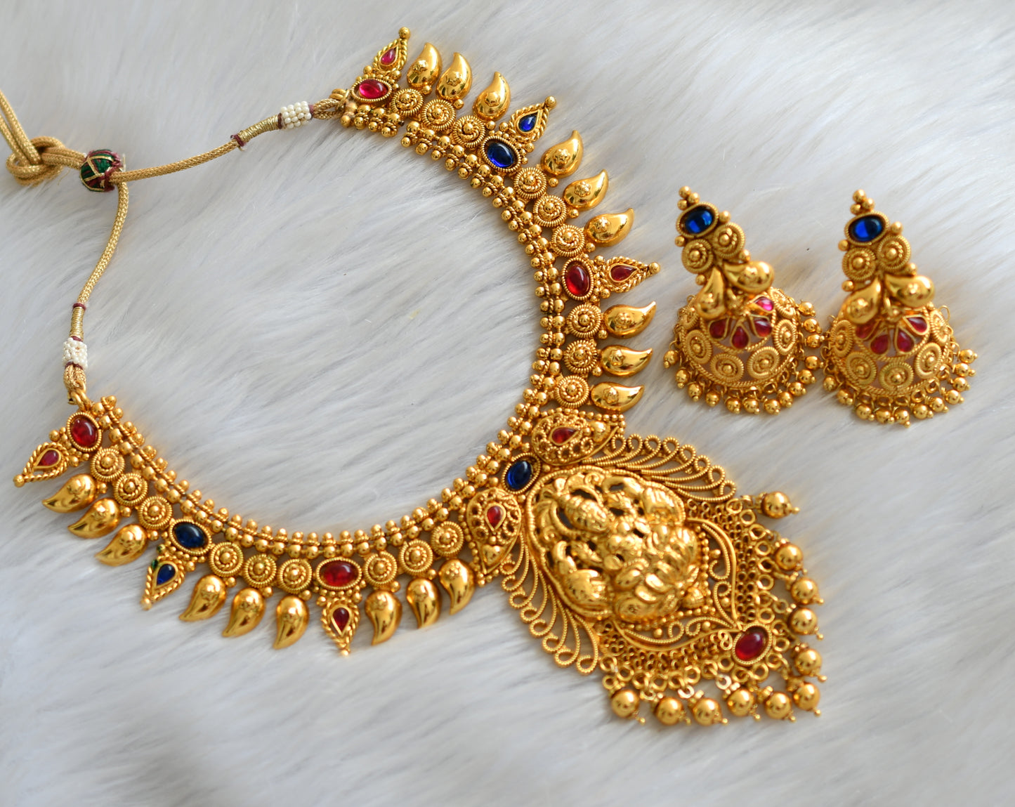 Antique gold tone kemp-blue Lakshmi necklace set dj-03499