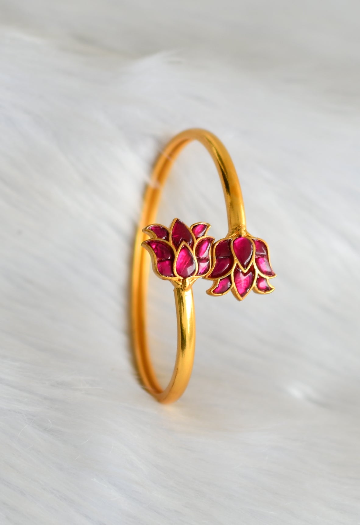 Matte finish pink kundan jadau Lotus bracelet dj-40440