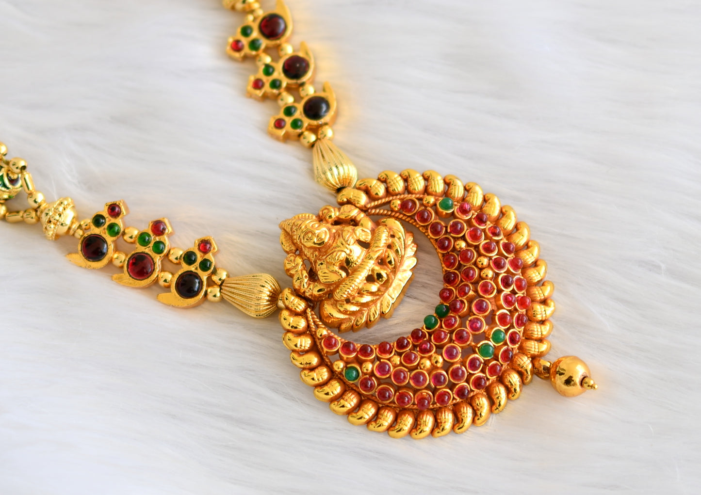 Gold tone Kemp Lakshmi Mango Necklace -dj02916