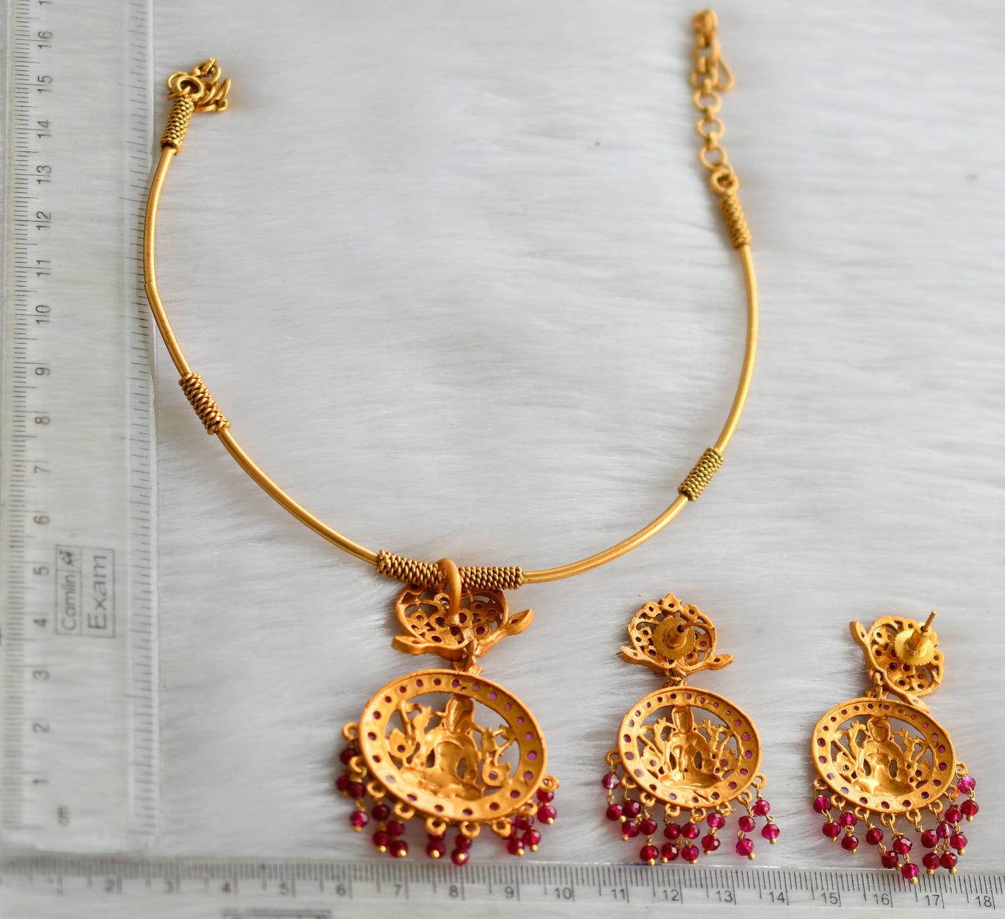 Matte finish ruby Lakshmi Hasli necklace set dj-14471