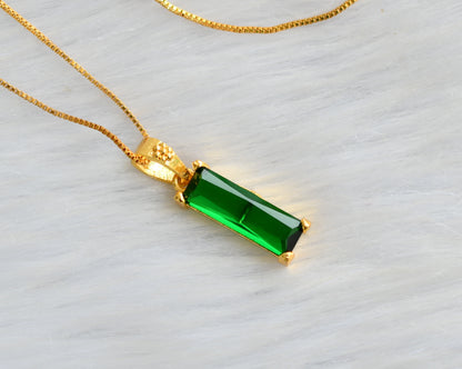 Gold tone bottle green pendant with chain dj-40478