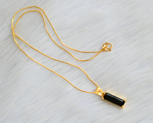 Gold tone black pendant with chain dj-40480