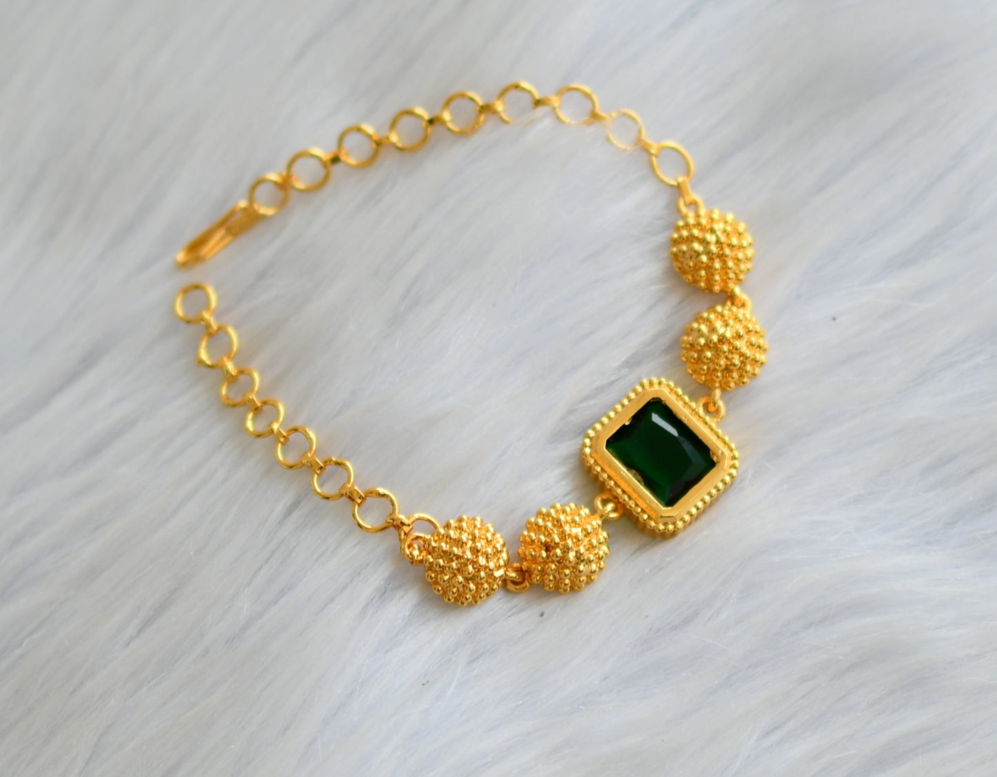 Gold tone bottle green block stone bracelet dj-40501