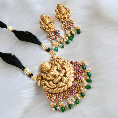 Matte finish kemp-green mango Lakshmi black thread necklace set dj-39746