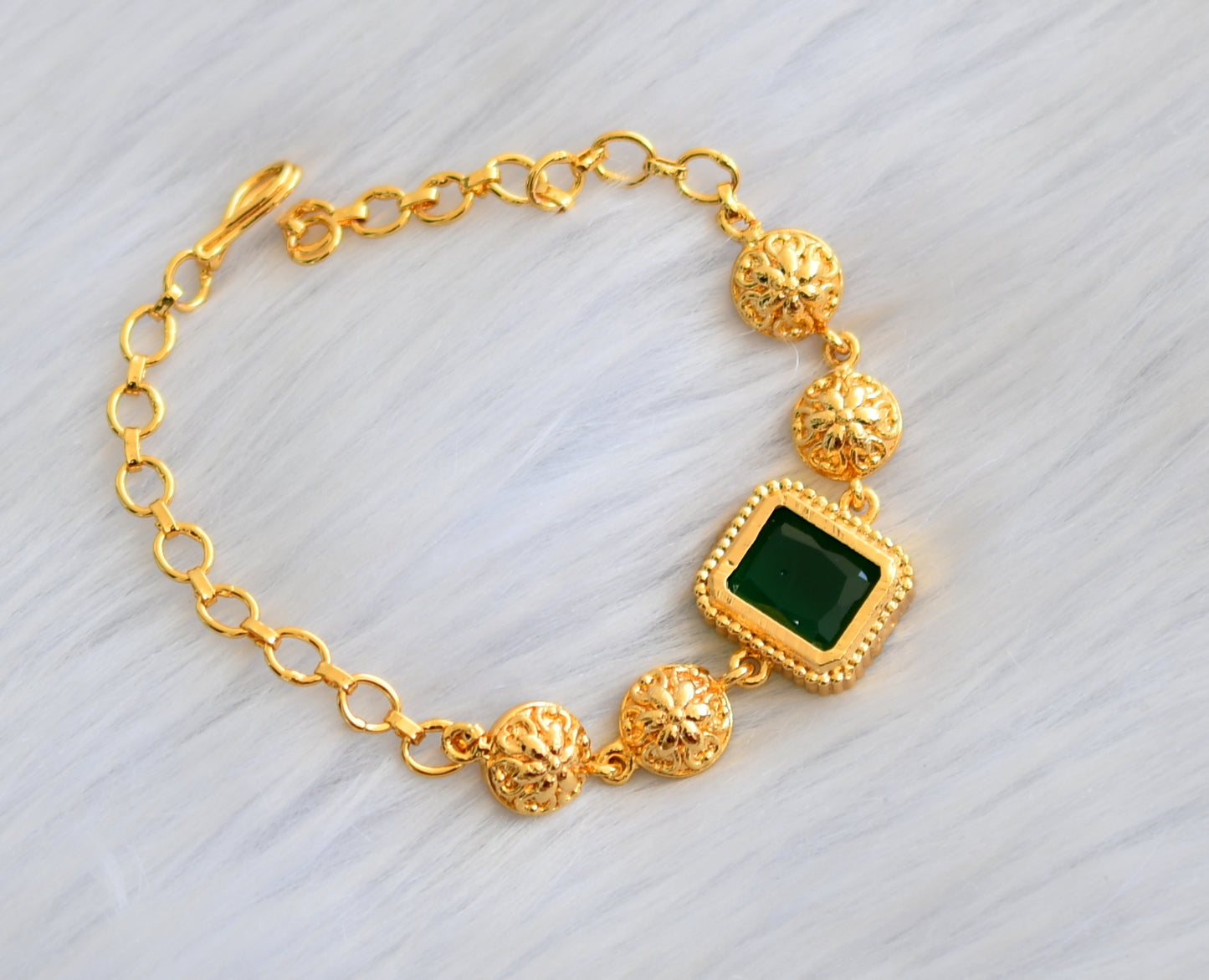 Gold tone bottle green block stone bracelet dj-40507