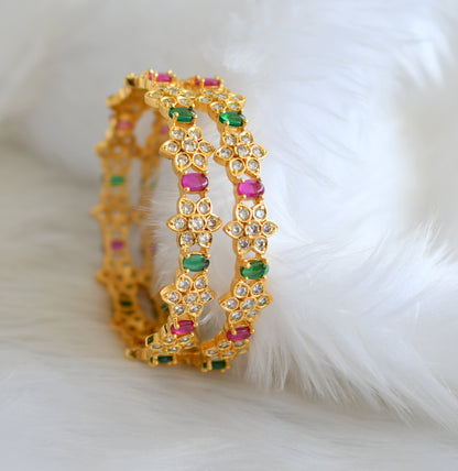 Gold tone AD kemp-green flower bangles (2.8) dj-39051