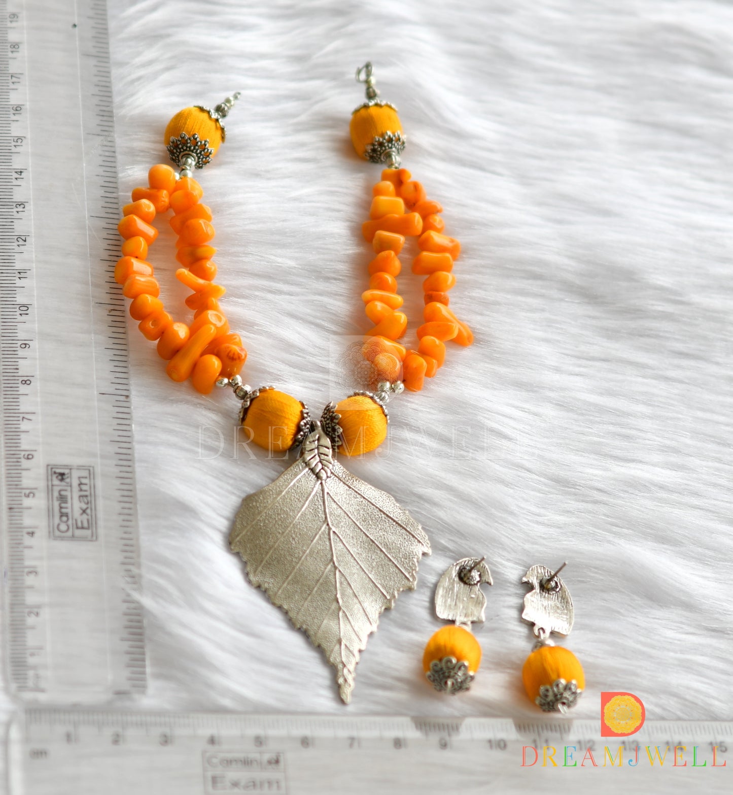 Silver tone leaf pendant yellow silk thread beads necklace set dj-37455